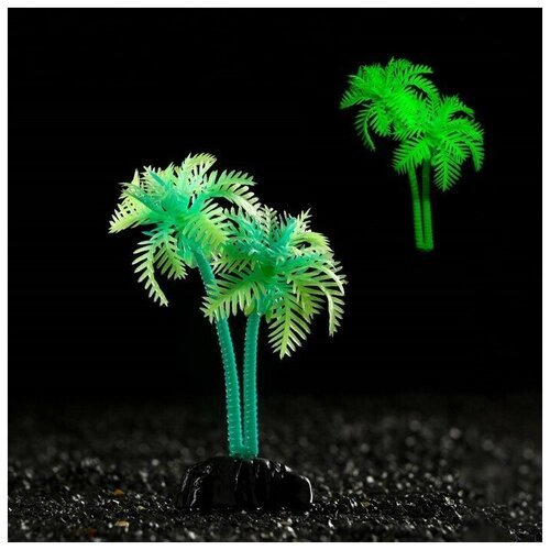 Растение искусственное аквариумное “Пальма”, светящееся, 10 см, зелёное